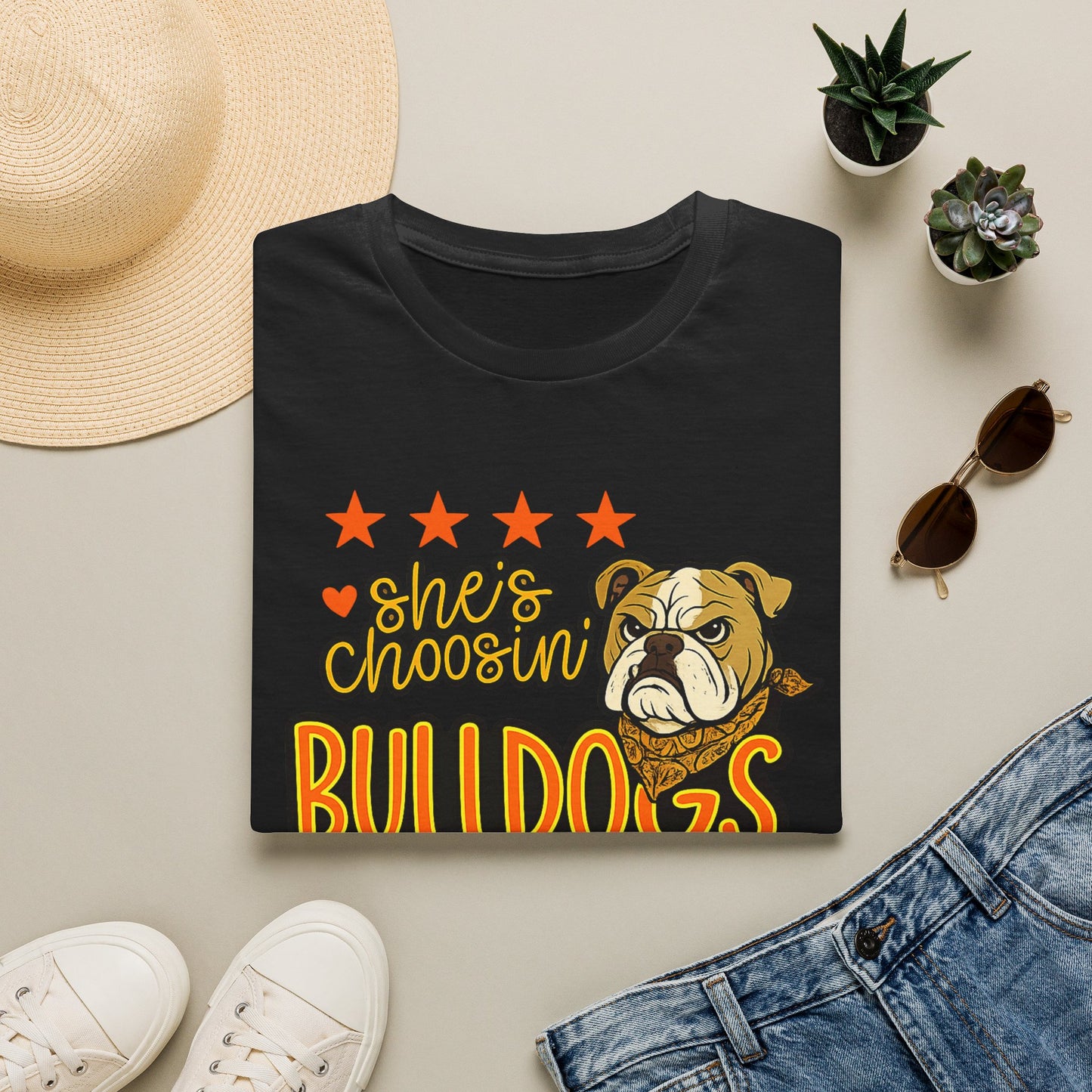 Softstyle She's Choosin' Bulldogs T-Shirt — Graphic tee